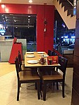 Pizza Hut inside