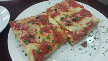 Carlo Stefano's Main Street Pizza food