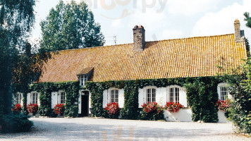 Ferme De La Raterie inside