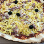 Hop Hop Hop Pizza food