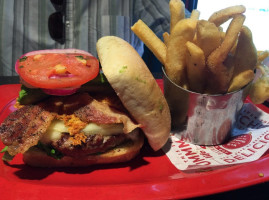 Red Robin Gourmet Burgers And Brews food