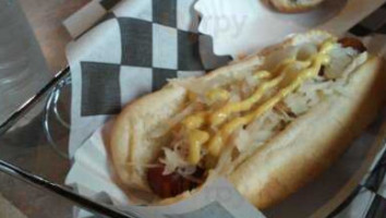 Mad Dogs Kutztown food