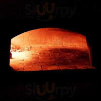 Aquila Pizza Al Forno inside