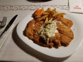 Casa Ungurească food