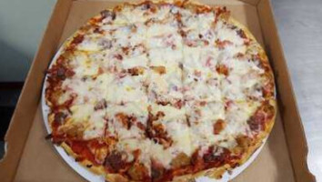 Fat Boy's Pizza food