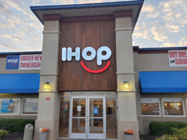 Ihop outside