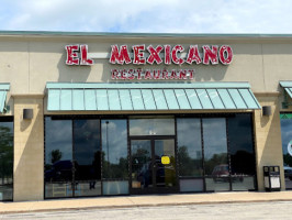 El Mexicano outside