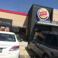 Burger King outside