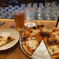 Mount Gretna Craft Brewery food