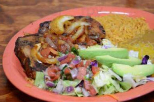 Los Magueyes Belleview food