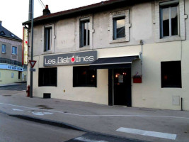 Les Bistrottines outside