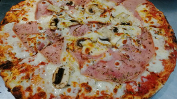 Pizz-sensation food