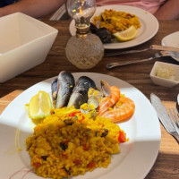 La Paella Rustica food