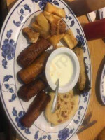 Sabor Salvadoreno food