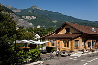 Le Chalet Des Bains outside