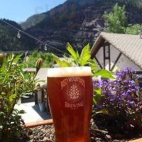 Red Mountain Brewing food