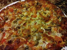 Garios Pizza Villa food