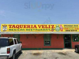 Taqueria Veliz outside