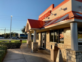 Whataburger Restaurants, LLC outside