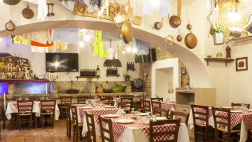 Signora Bettola food