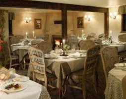 Ski Tip Lodge food