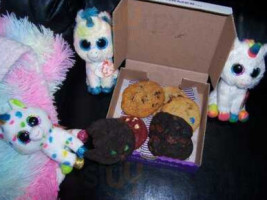 Insomnia Cookies food