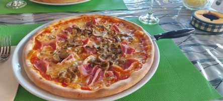 Pizzeria Pinocchio food