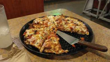 Chicago's Pizza