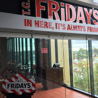 TGI Fridays inside