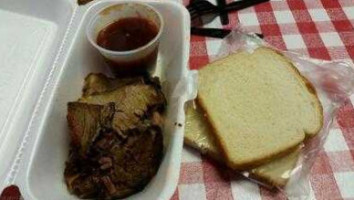 Waller County Line Bbq food