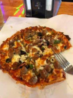 Woody's Pizza food