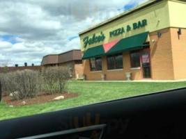 Falco's Pizza food