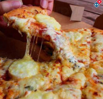 Domino's Pizza food