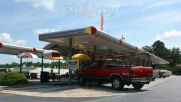 Sonic Drive-in outside