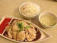 Tak Chee House food