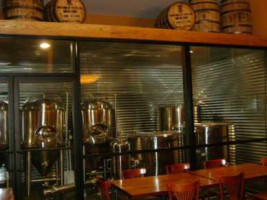 Albia Brewing Company inside