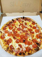 Martha's Pizza food