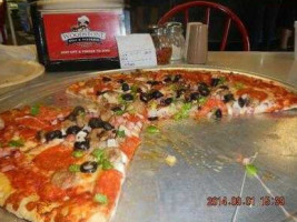 Woodstone Deli Pizzeria food