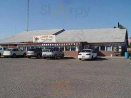 Tonopah Family outside