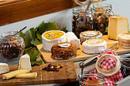 Hostellerie De La Chaumiere food