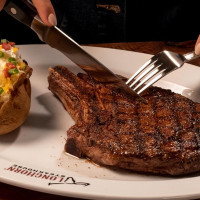 Longhorn Steakhouse food