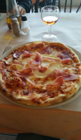 Pizzeria Saveria food