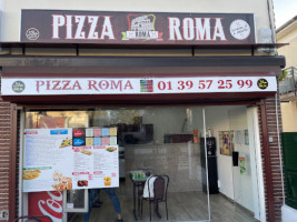 Pizza Roma inside