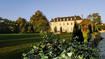 Abbaye De Villeneuve food