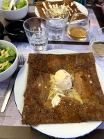 Creperie Les Vieux Casques food