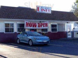 Rumford Diner outside