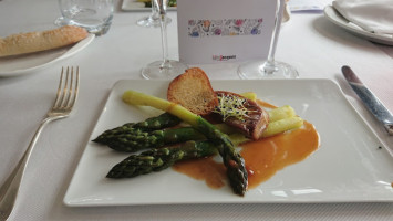 Au Fil de l'Eau food