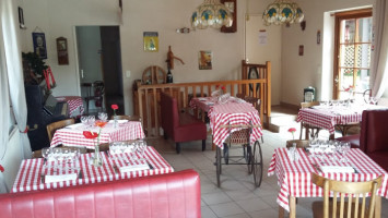 Auberge Des Trois Moulins inside