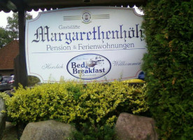 Margarethenhöh outside