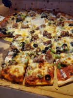 Parkway Pizza food